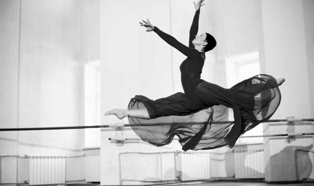 https://harmonyinternationalmusic.com/wp-content/uploads/2019/04/inner_image_dance_05-640x379.jpg